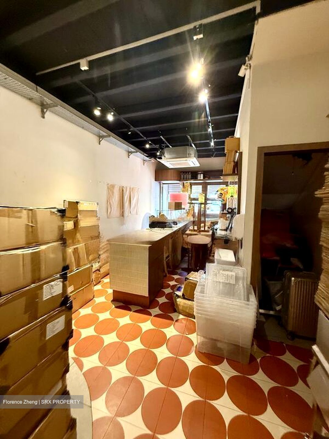Little India Conservation Area (D8), Retail #478645941